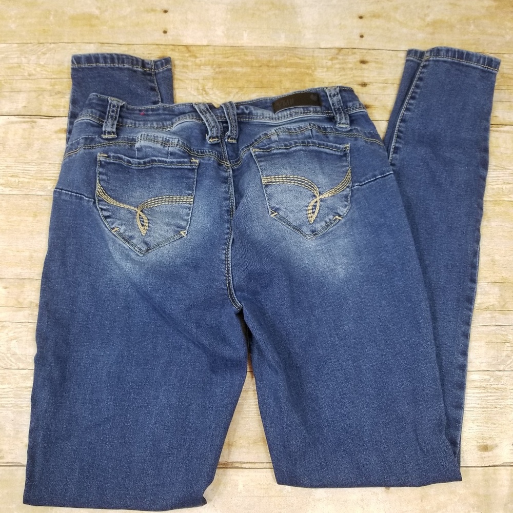 Wanna Betta Butt Skinny Jeans